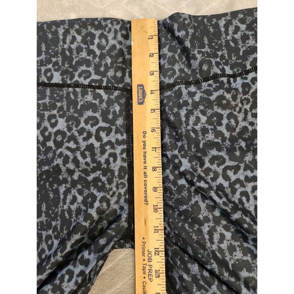 ZYIA Active Legging Blue Black Cheetah Print Ruched Backside Sz 20 Butt Lifting - Picture 11 of 11